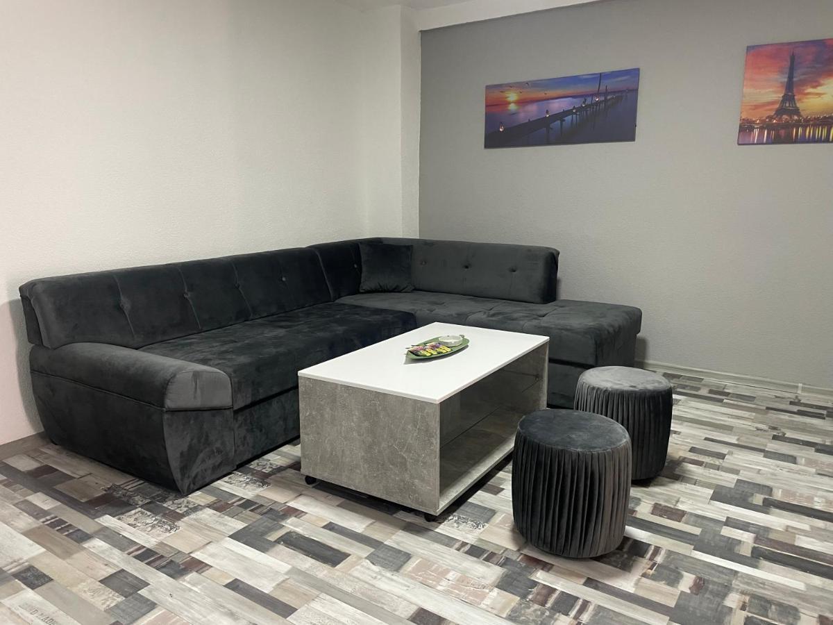 Apartman Duck Lägenhet Sarajevo Exteriör bild